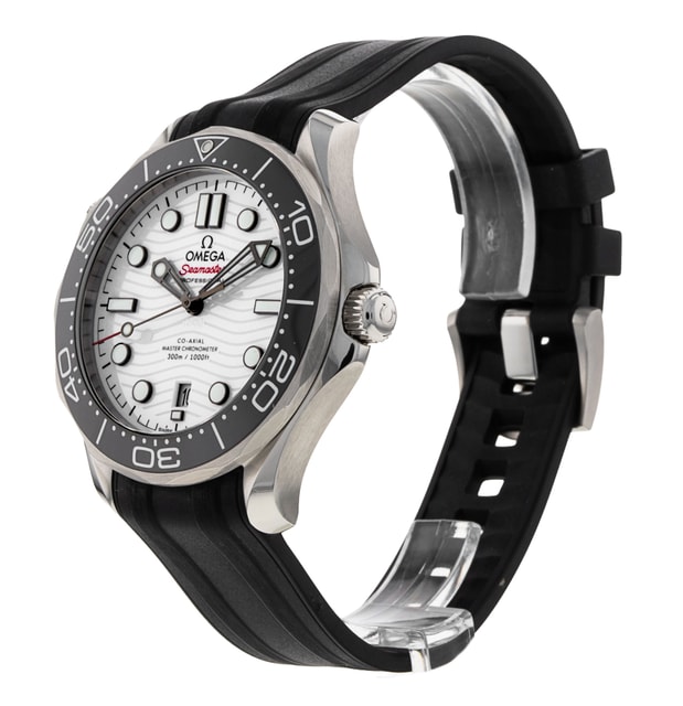 Omega Seamaster Diver 300m 210.32.42.20.04.001 Image 2